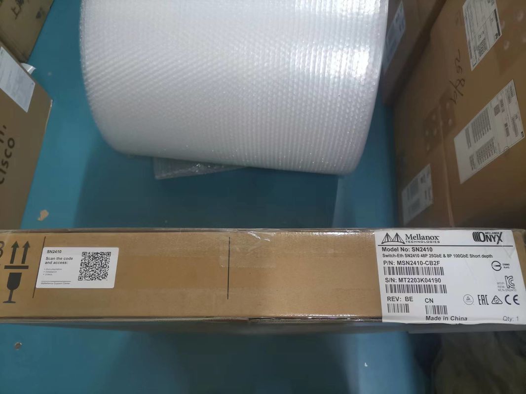 Ethernet de commutateur de réseau de MSN2410-CB2F Mellanox avec l'onyx 18 SFP28 et 4 ports QSFP28