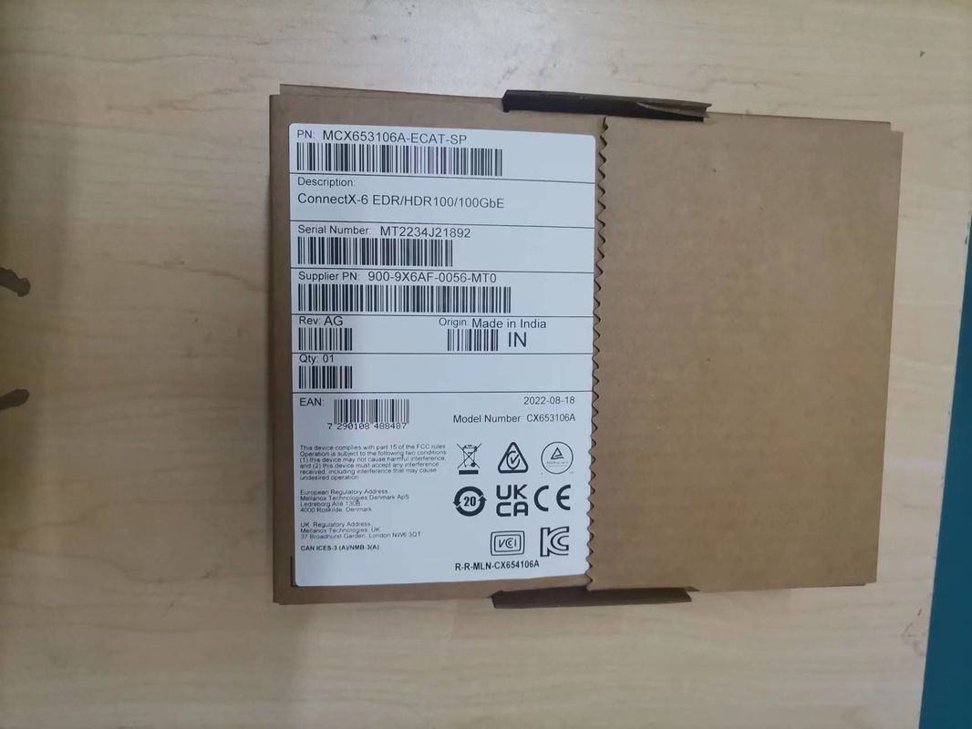 MCX653105A-ECAT ConnectX-6 carte d'adaptateur VPI 100 Gb/S HDR100 EDR IB 100 GbE port unique QSFP56