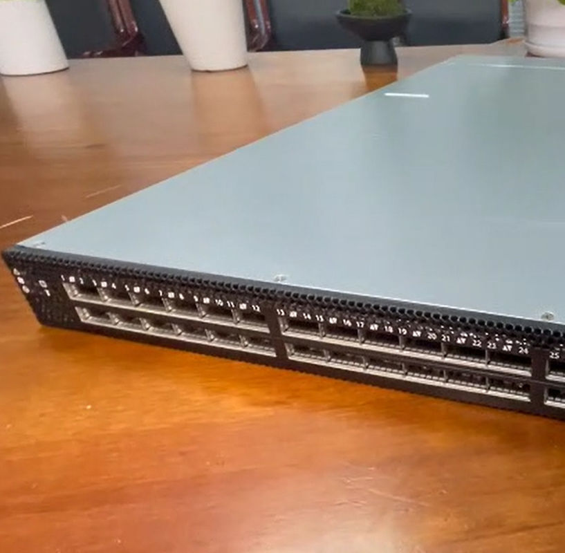 Système de commutation de 100 Gb/S de Mellanox MSB7800-ES2F avec port QSFP28 1U